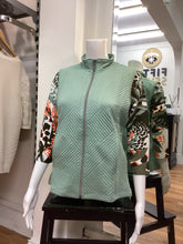 Load image into Gallery viewer, 6231 - Gilet - Sage Green - Sunday