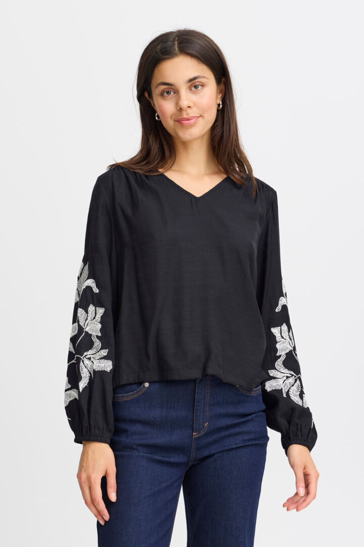 4639- Floral Sleeve Blouse- Black- Fransa