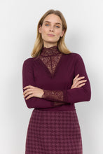 Load image into Gallery viewer, 24941- Lace Collar &amp; Cuff Tee- Wine- Soya Concept