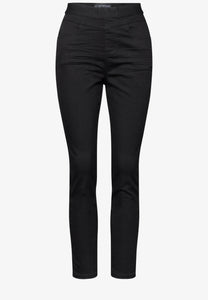 377763- High Wasted Jeans - Street One