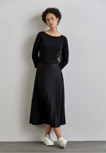 Load image into Gallery viewer, 144225- Black Plissee Dress - Street One