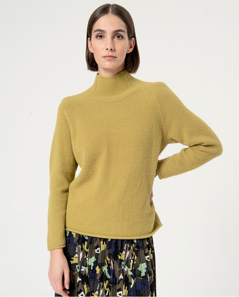 231 - Moss Green Turtle Neck - Surkana