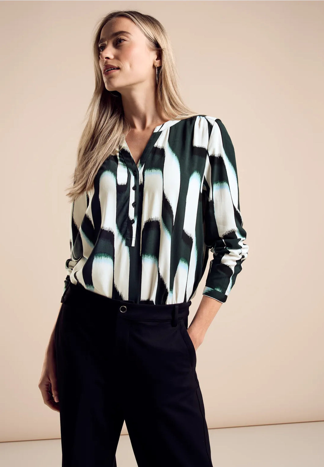 344951 - Blouse with Graphic Print - Street One