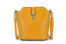 Load image into Gallery viewer, 9739- Clasp Bag