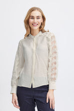 Load image into Gallery viewer, 3386- Lace Sleeve Shirt- Fransa