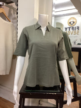 Load image into Gallery viewer, 6433 - Blouse with Collar - Khaki Green - Sunday