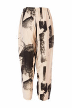 Load image into Gallery viewer, 25141 - Blurred Block Print Trouser - Ora