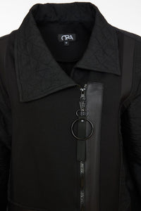 24125- Quilted coat with contrast panels & zip- Black- Ora