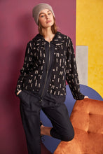 Load image into Gallery viewer, 140- Print Rib jacket with Contrast Panels