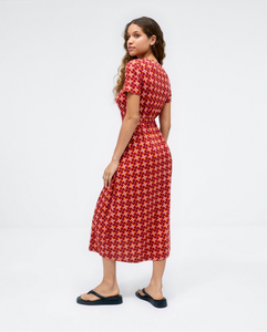 715- Knotted Crossover Belt Midi Dress- Red Mix- Surkana